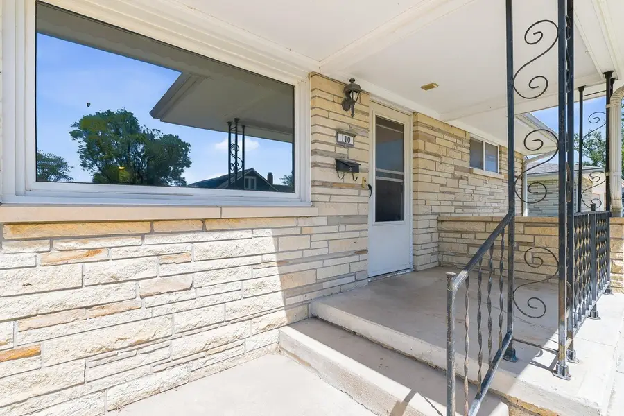 110 W 4th St., Valley Center, KS 67147 - #2