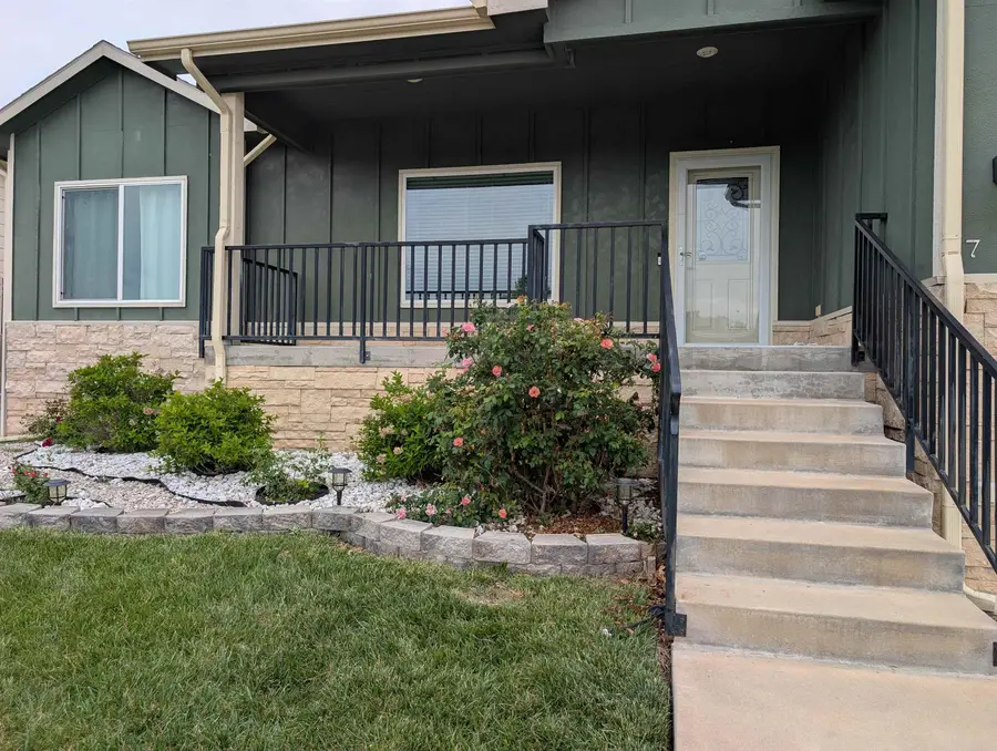 714 S Spring Hollow Dr, Wichita, KS 67230 - #2