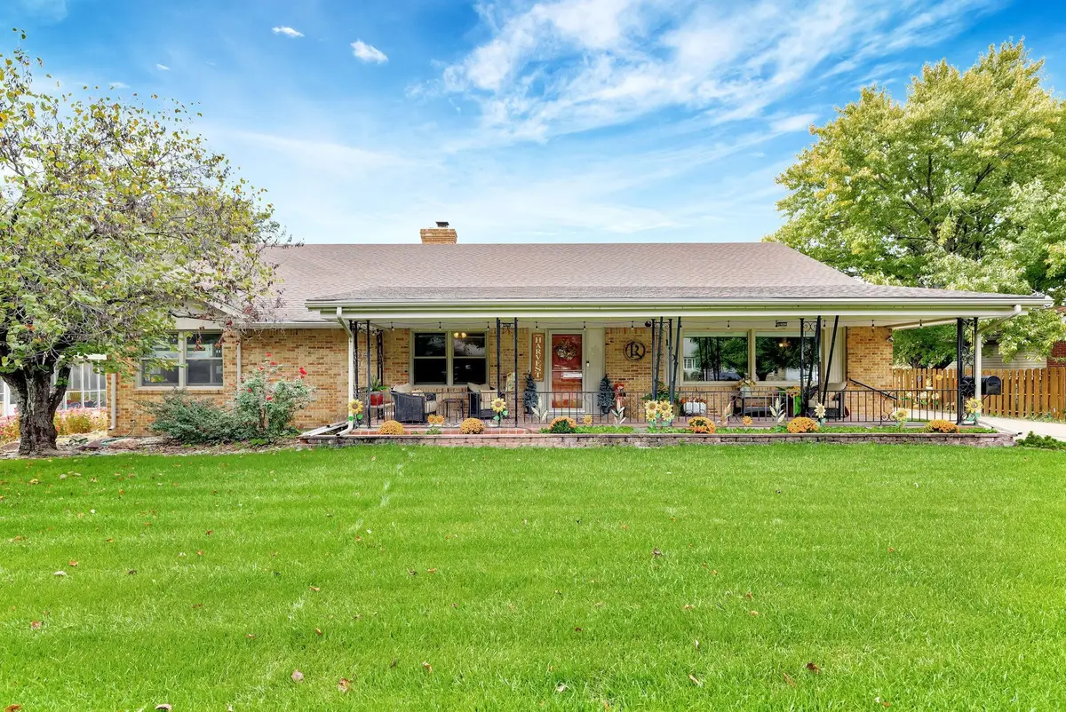 1707 Sunset Dr, Augusta, KS 67010 - #1