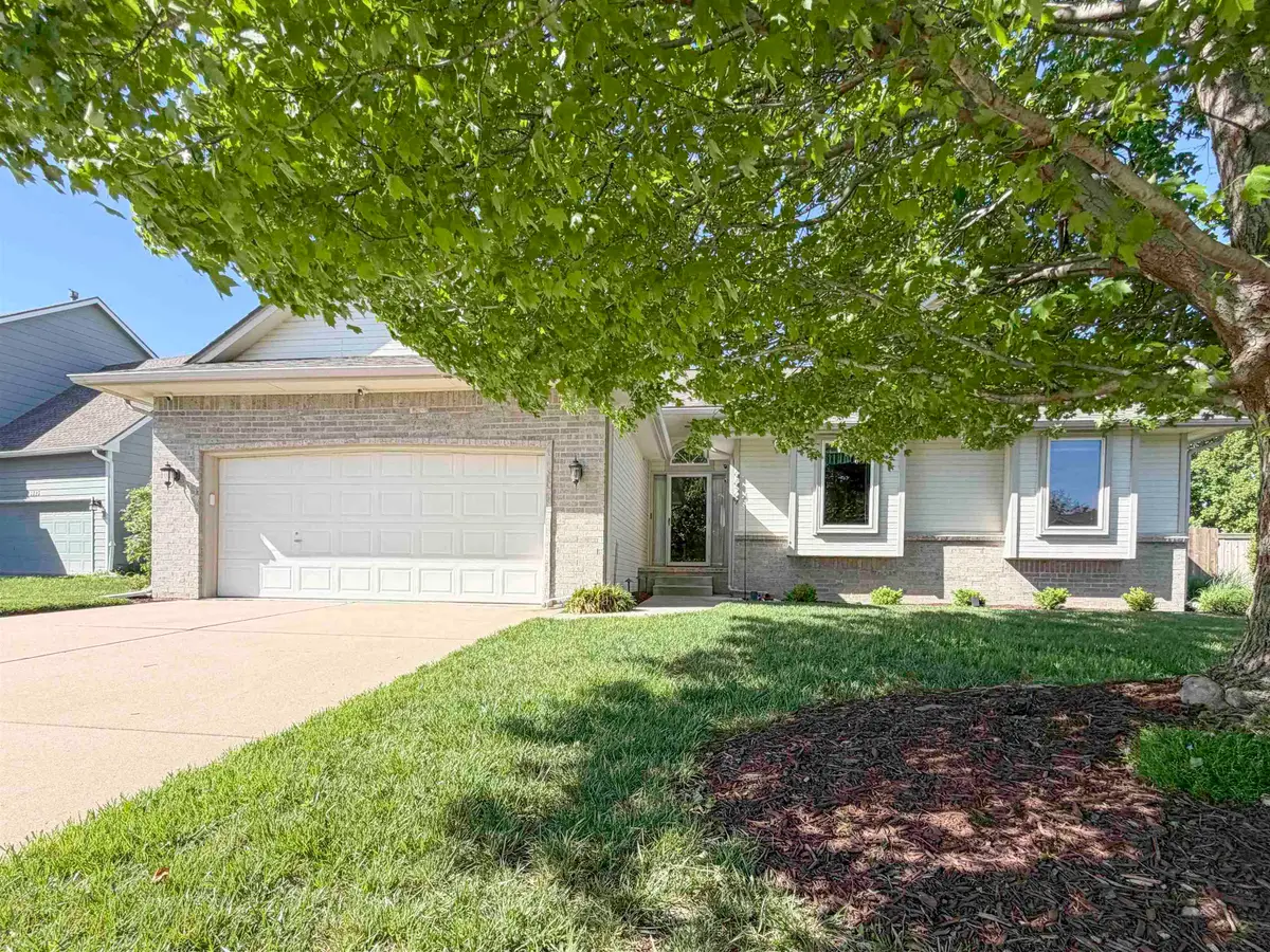 4429 N Westlake Ct., Bel Aire, KS 67220 - #1