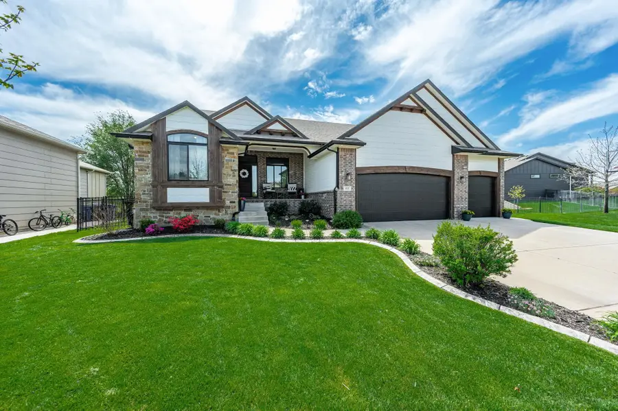 413 W Cherry Oaks, Cheney, KS 67025 - #2