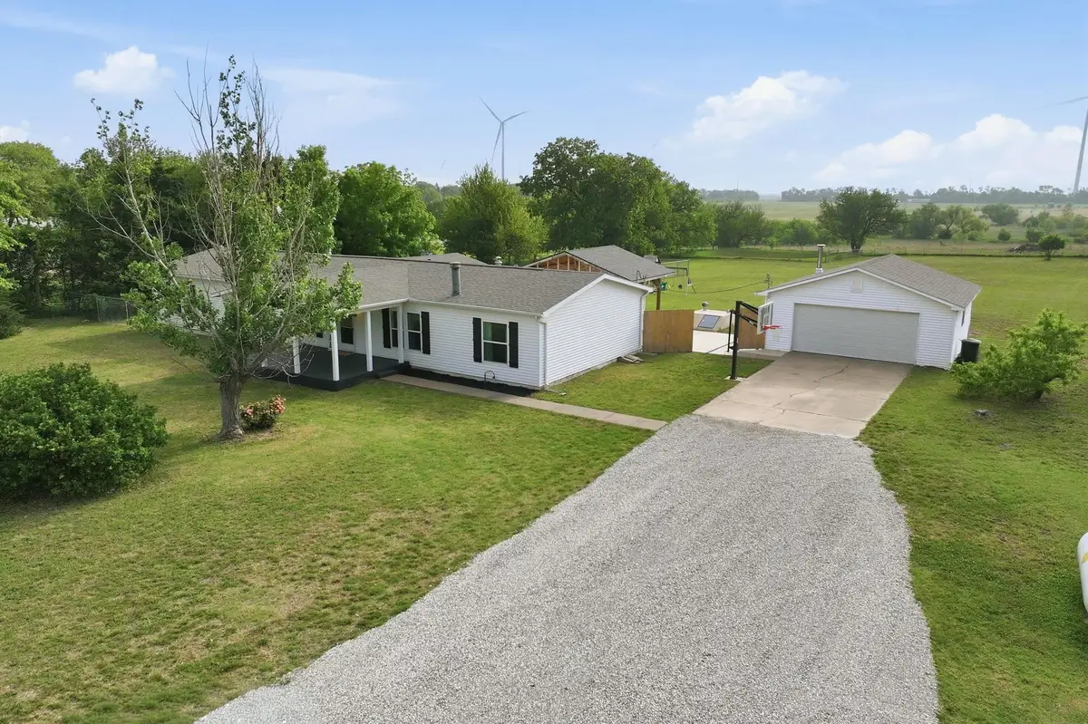 488 N Hydraulic, Belle Plaine, KS 67013 - #1