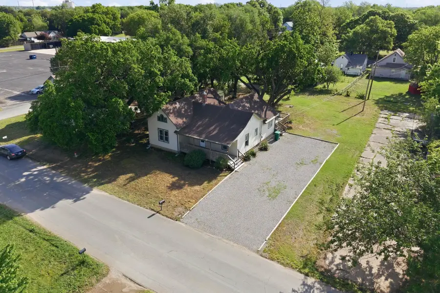304 S Khedive, Maize, KS 67101 - #2