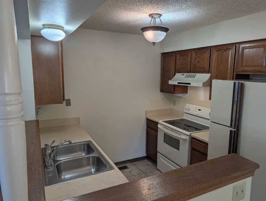 1717 S Cypress, Wichita, KS 67207 - #3