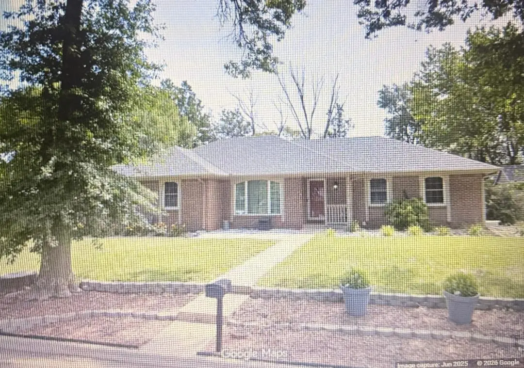 1 Woodland Ct, Mount Hope, KS 67108 - #1