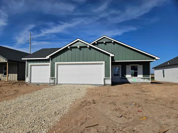 2390 E Thunder, Wichita, KS 67219