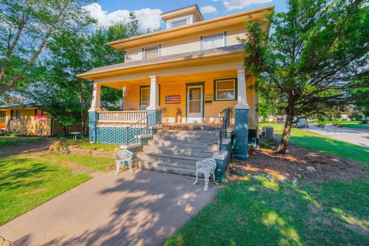 424 N Bluff, Anthony, KS 67003 - #1