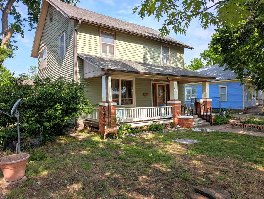 314 S 10th St, Salina, KS 67401 - #2