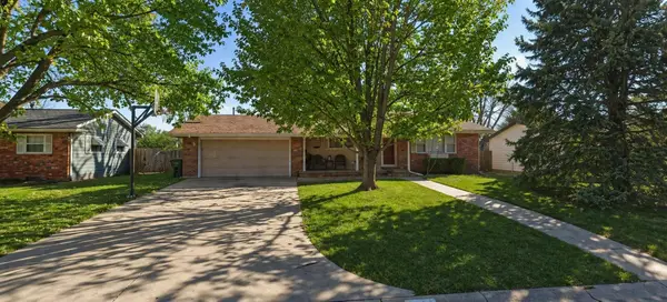 10221 W Binter, Wichita, KS 67212