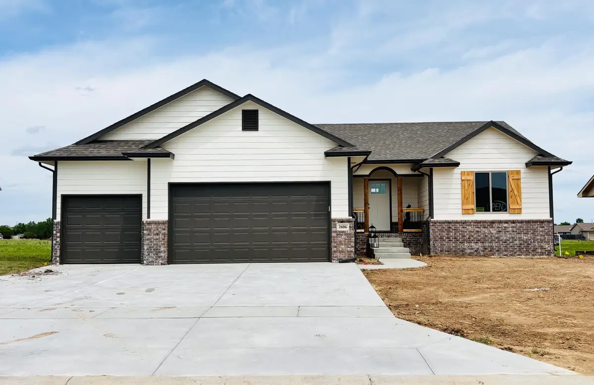 2606 Spring Meadows Ct, Derby, KS 67037 - #1