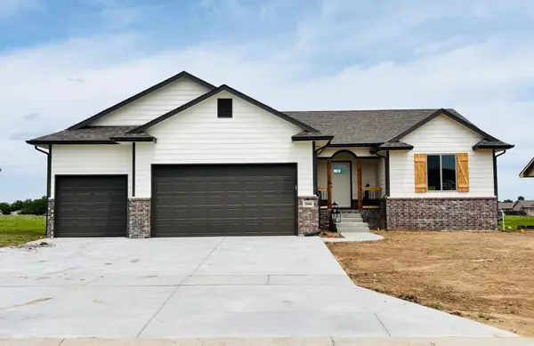2606 Spring Meadows Ct, Derby, KS 67037