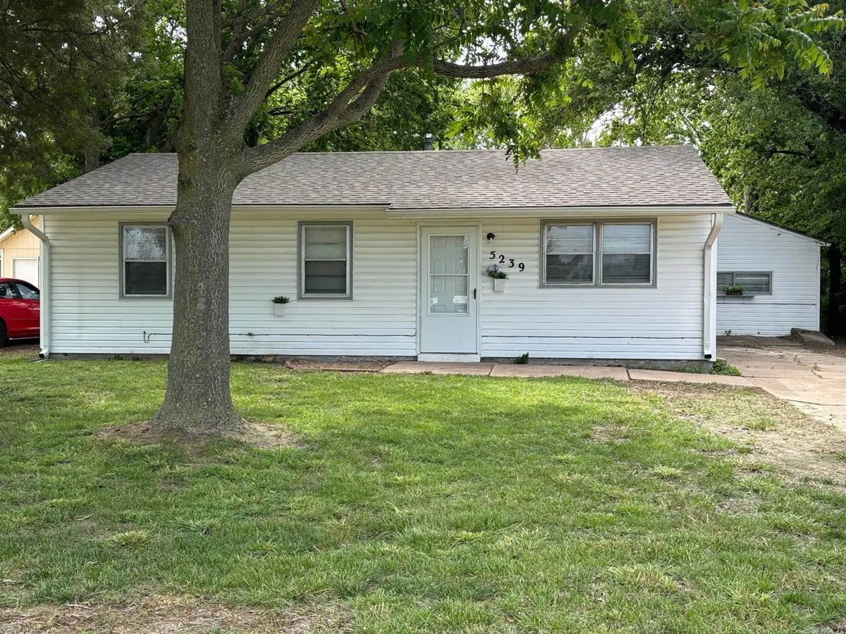 5239 S Spruce, Wichita, KS 67216 - #1