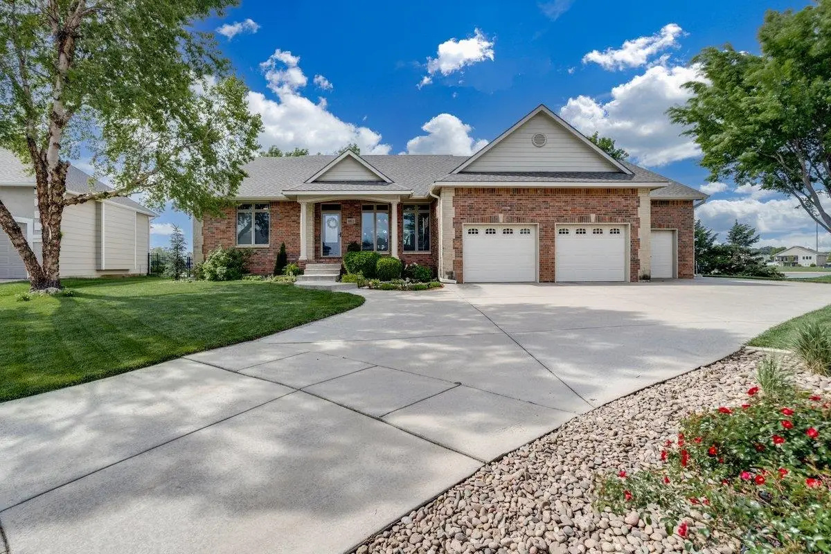 6813 W Northwind Cir, Wichita, KS 67205-2583 - #1