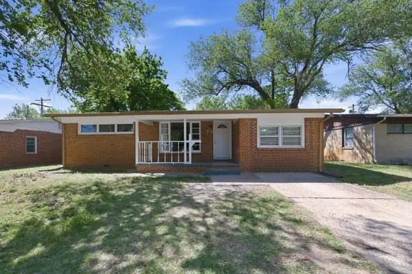 1227 E Alturas St, Wichita, KS 67216