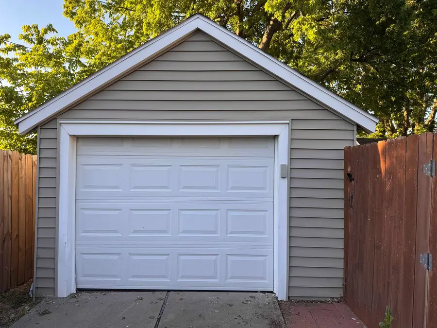 624 W Crawford St., Salina, KS 67401 - #3