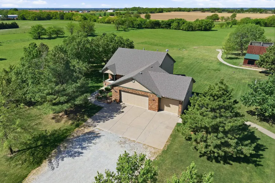 927 N 343rd St W, Cheney, KS 67025 - #2