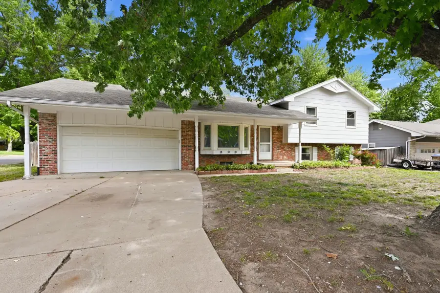 800 E Sunrise, Derby, KS 67037 - #2