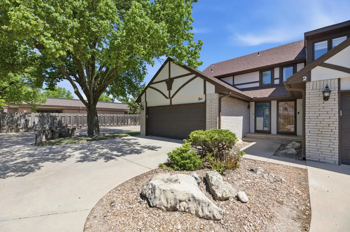641 N Woodlawn Blvd #1, Wichita, KS 67208 - #1