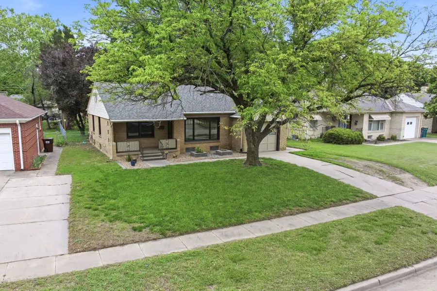 2717 E Menlo Dr, Wichita, KS 67211 - #3
