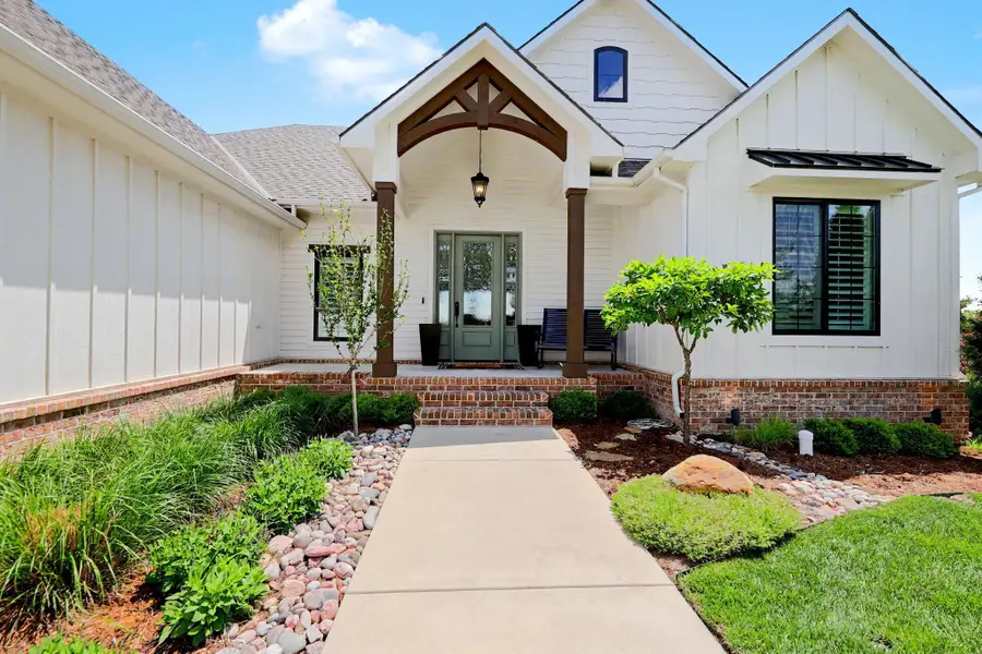 11385 E Brookview Street, Wichita, KS 67226 - #3