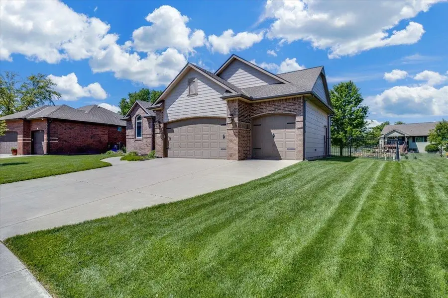 10022 W Westlakes Ct., Wichita, KS 67205-5233 - #2
