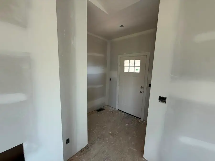 1620 E Midway Ct, Valley Center, KS 67147 - #3