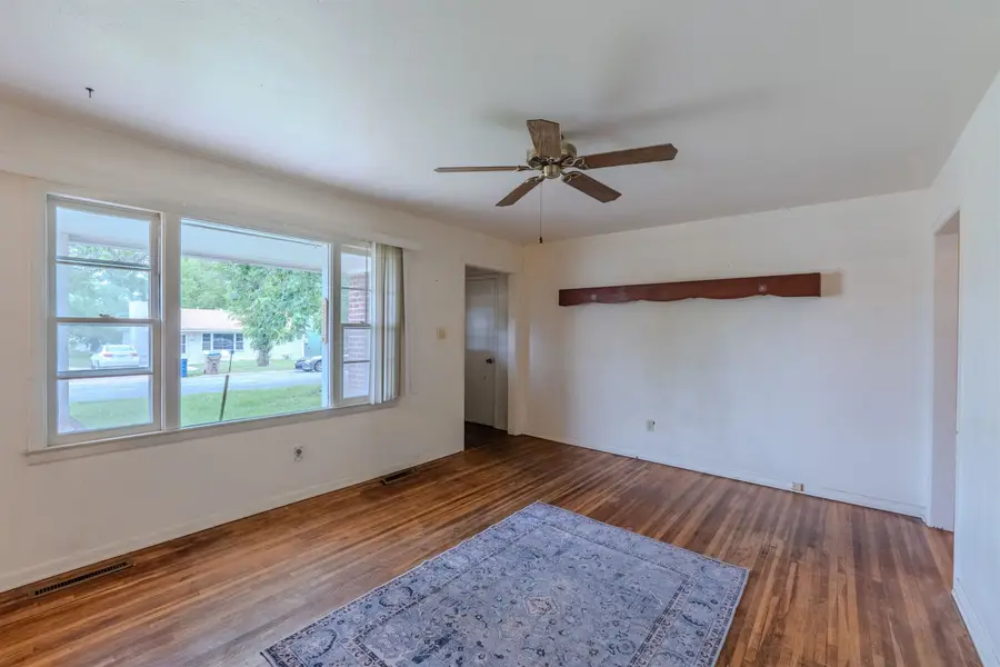 431 N Kokomo, Derby, KS 67037 - #3