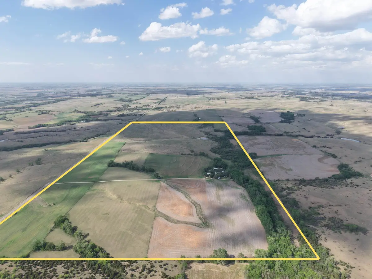 1024 Cherokee Road, Clay Center, KS 67432 - #1