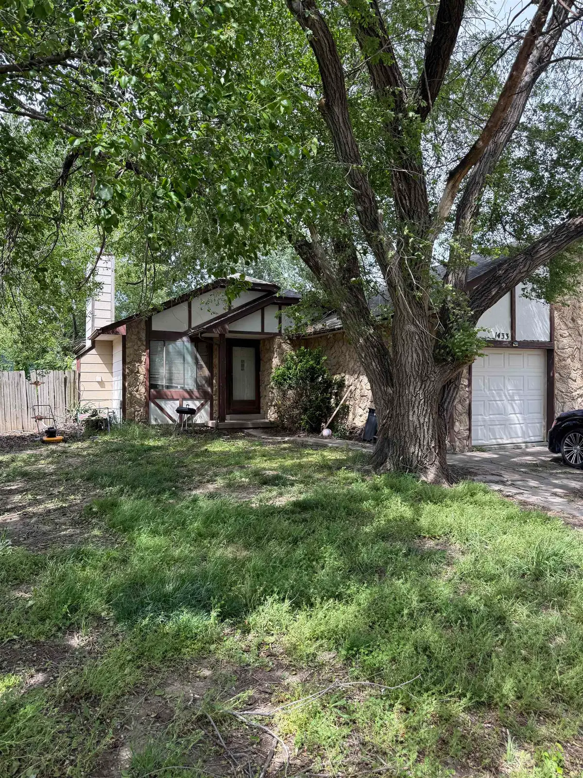 1433 S Todd Place Court, Wichita, KS 67207 - #1