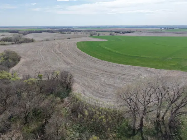 00000 Flag Road, Abilene, KS 67410