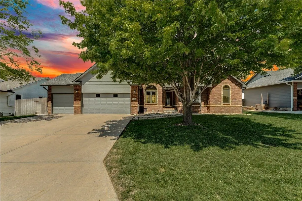 400 E La Mesa, Derby, KS 67037 - #1