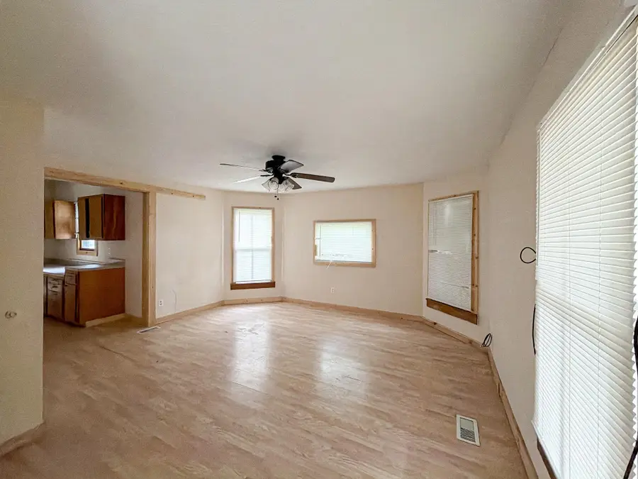 215 N Lincoln St, Bennington, KS 67422 - #3