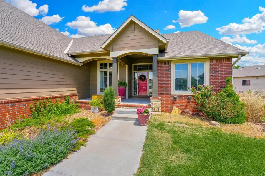 2522 N Graystone Cir, Wichita, KS 67228-8039 - #2