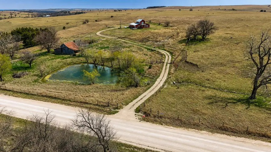 33225 Wabaunsee, Alma, KS 66401 - #2