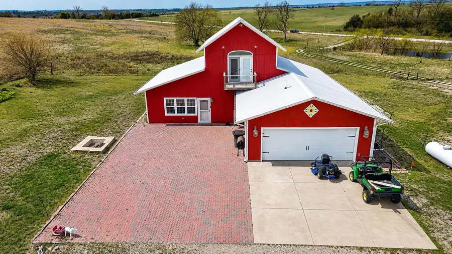 33225 Wabaunsee, Alma, KS 66401 - #3