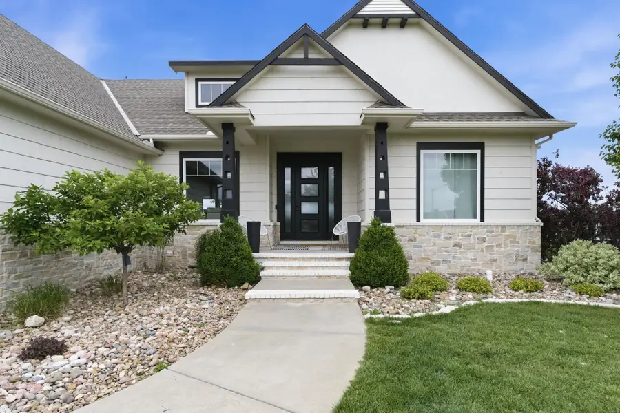 2509 N Paradise Cir, Wichita, KS 67205 - #3