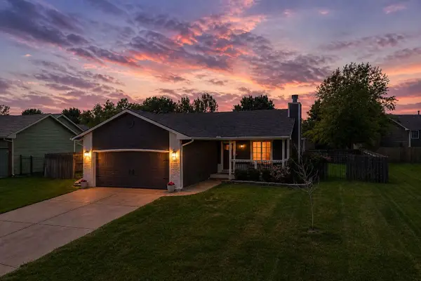 2427 N Parkdale, Wichita, KS 67205