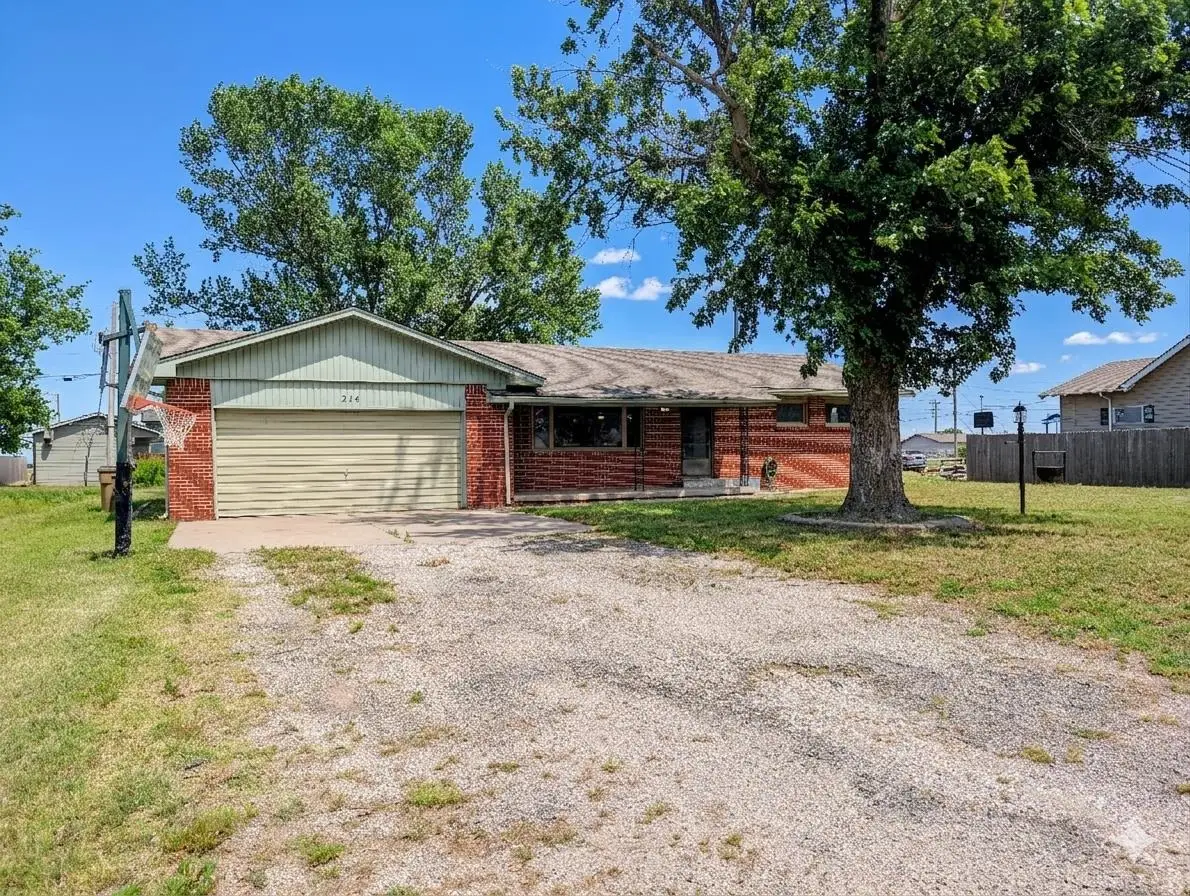 214 N Sedgwick, Burrton, KS 67020 - #1