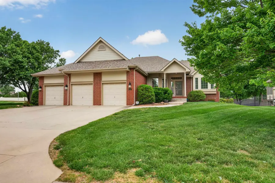 448 Bridgefield Ct, Wichita, KS 67230 - #2