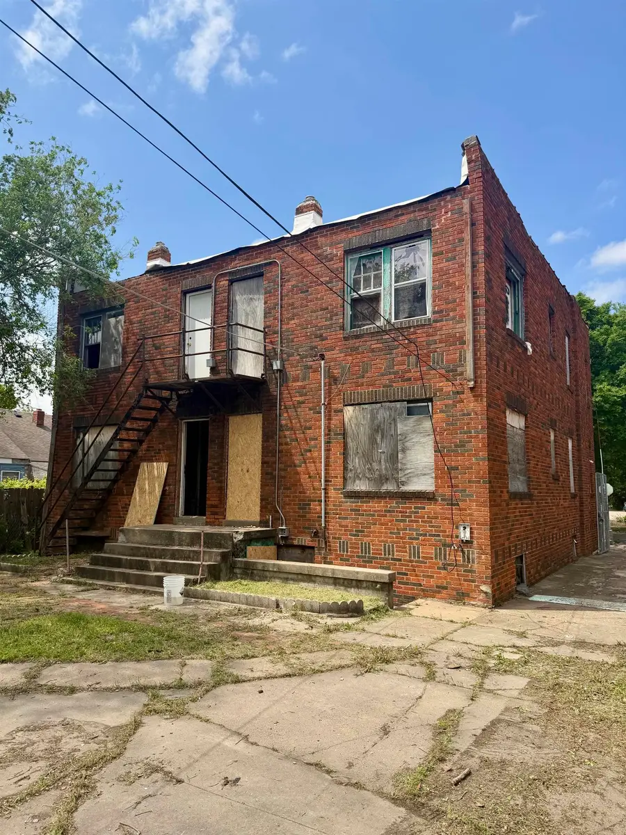 432 N Minnesota, Wichita, KS 67214 - #2