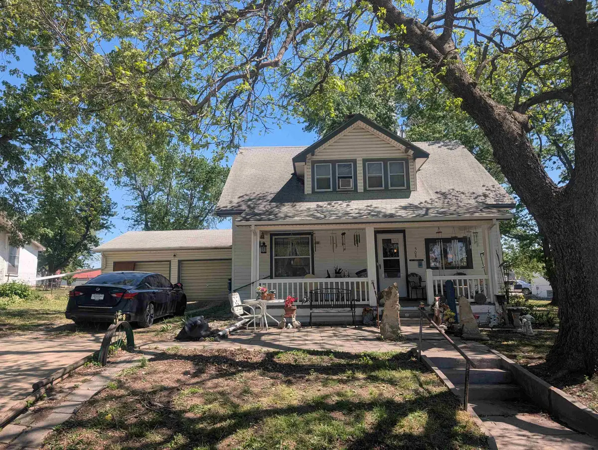 508 Lawrence, Durham, KS 67438 - #1