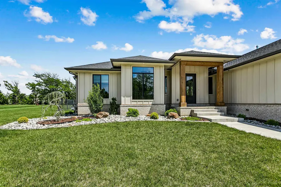 317 N Sarah Ct, Derby, KS 67037 - #3