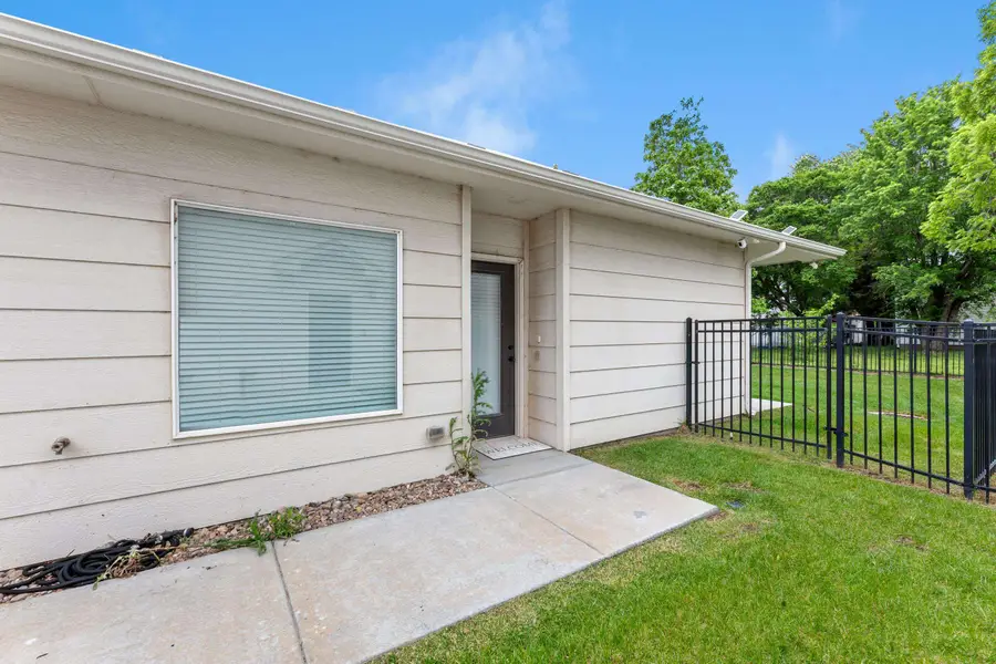 4530 N Sandplum St, Wichita, KS 67205 - #3
