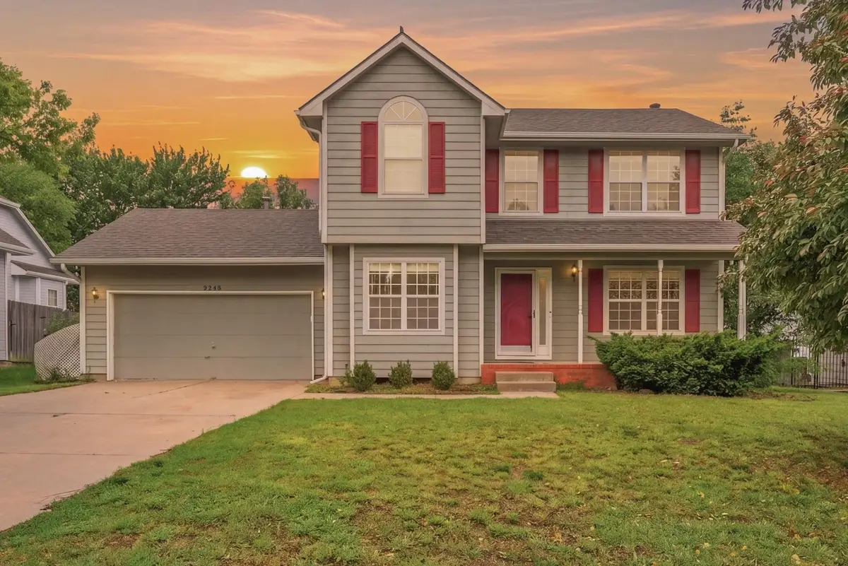 2720 N Beacon Hill, Wichita, KS 67220 - #1