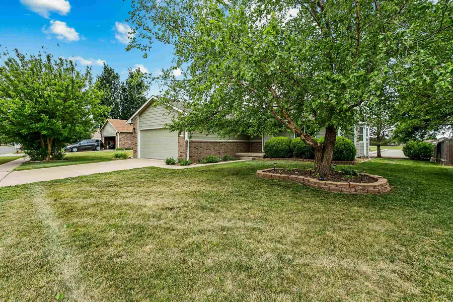 10414 W Haskell St, Wichita, KS 67209 - #3