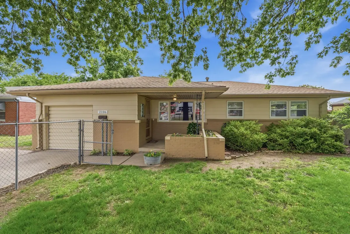 2106 N Woodrow Ave, Wichita, KS 67203 - #1