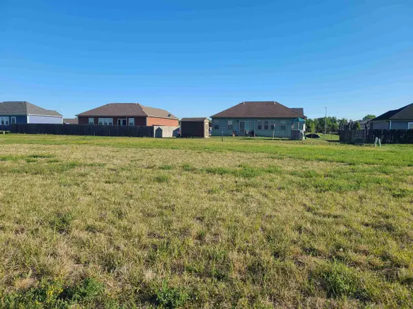 1413 Curtiss Dr., McPherson, KS 67460