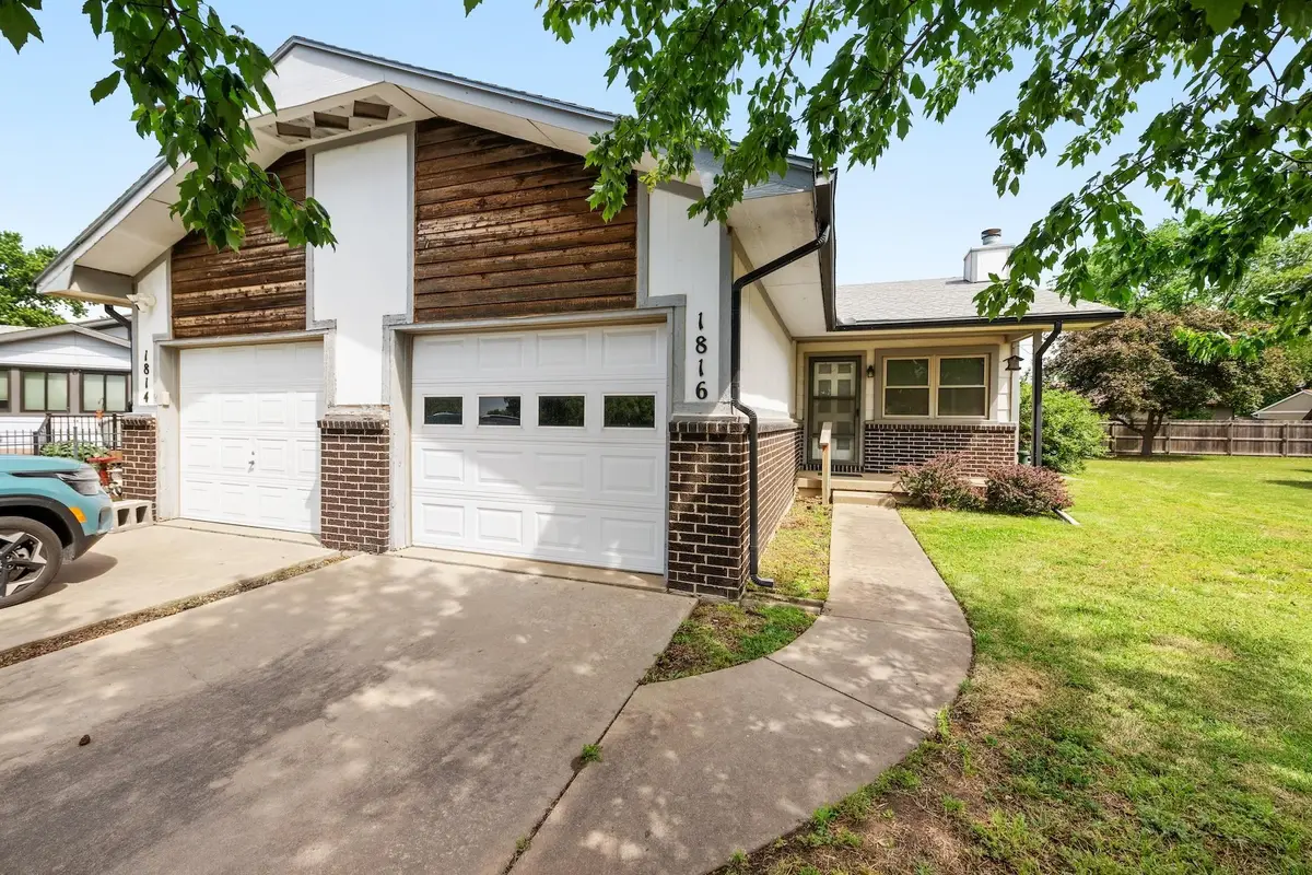 1816 E Fernwood St, Wichita, KS 67216-2869 - #1