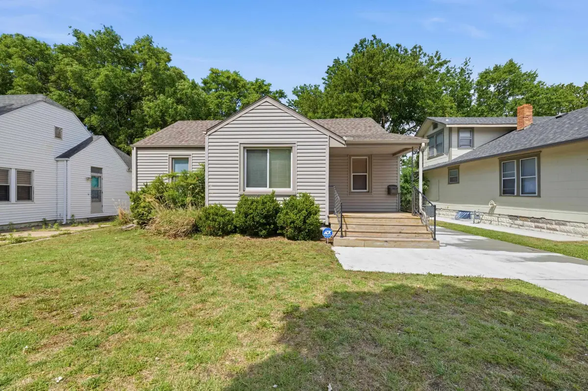 547 S Green, Wichita, KS 67211 - #1