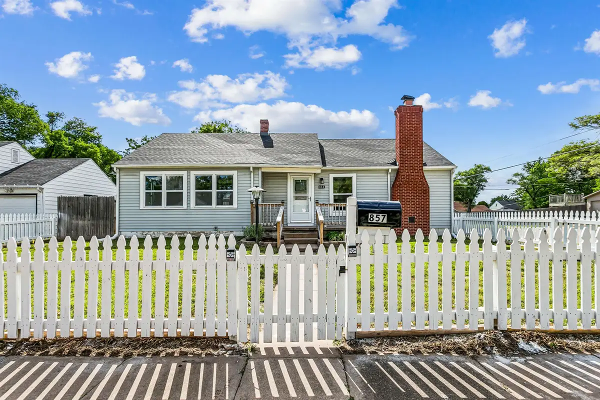 857 N Ridgewood, Wichita, KS 67208 - #1
